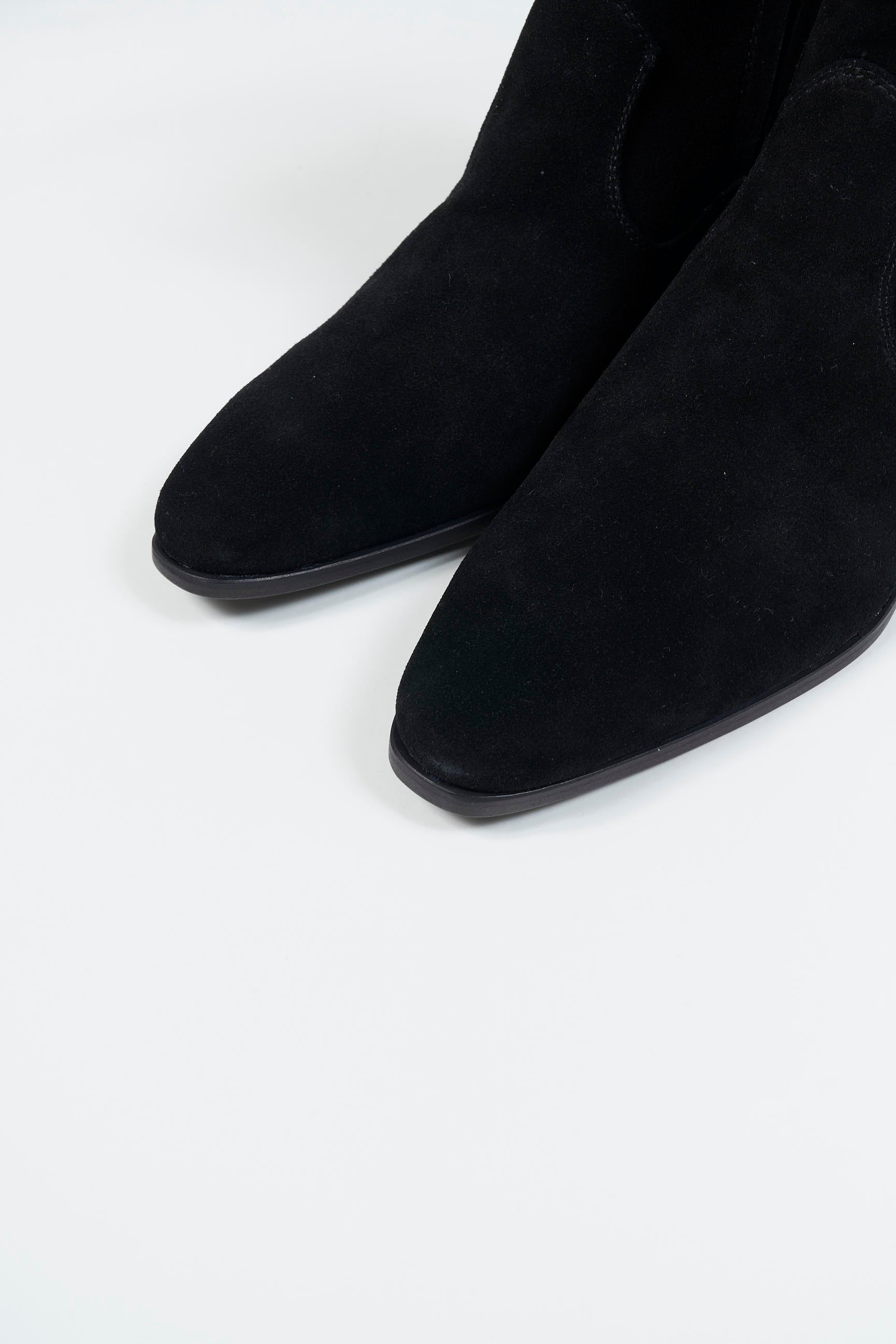スウェード ヒールブーツ 1.8inch BLACK | GALAABEND ONLINE STORE